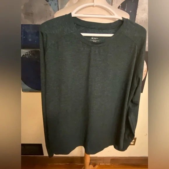 Bundle of 3 Member's Mark tees - Picture 9 of 16